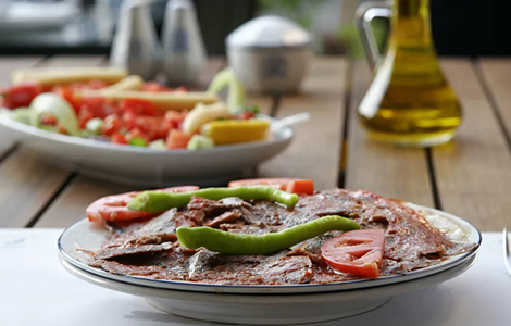 Iskender kebab